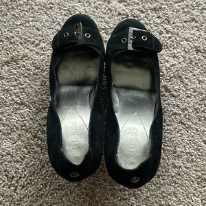 Guess women’s heels 9 1/2